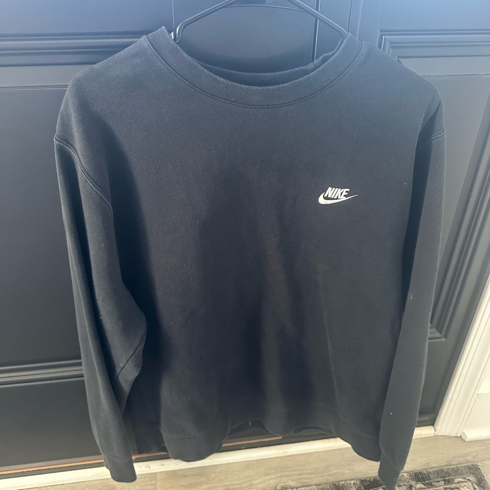 Nike sweatshirt